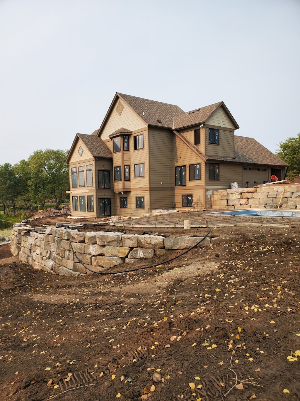 Crest Exteriors | 22382 Chippendale Ave W, Farmington, MN 55024, USA | Phone: (651) 460-6181