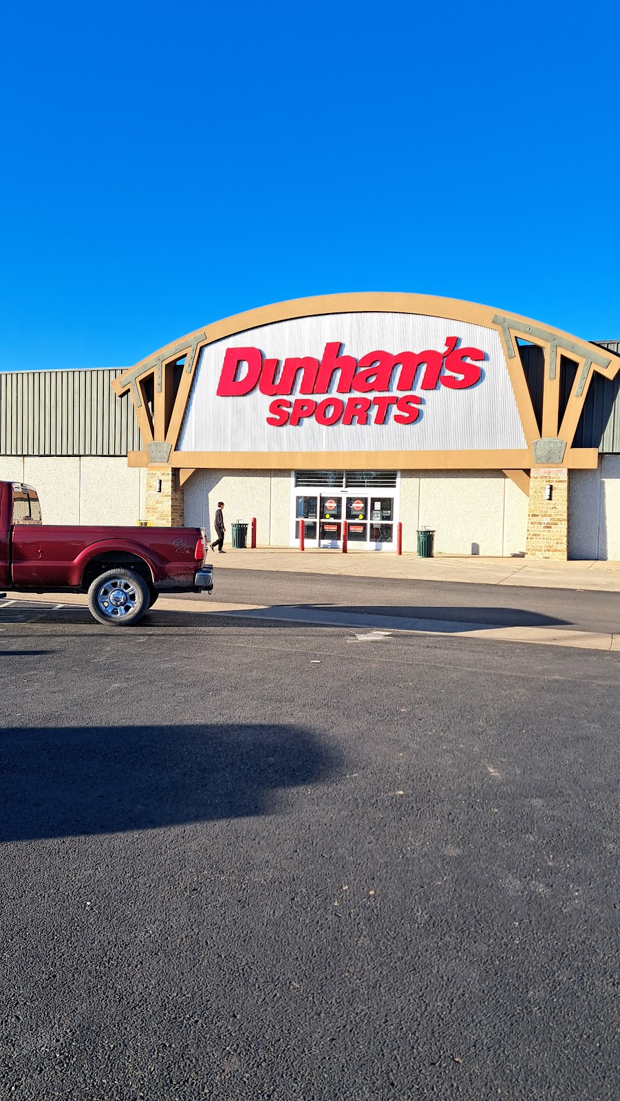 Dunhams Sports | 2346 E Shawnee Rd, Muskogee, OK 74403, USA | Phone: (918) 913-4250