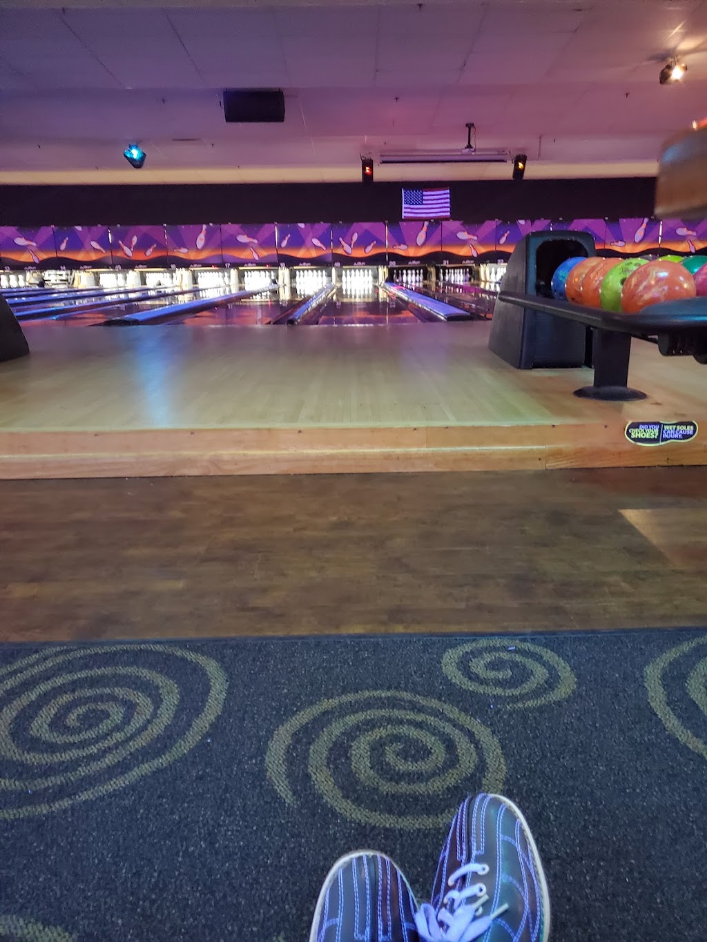 AMF Lynnhaven Lanes | 2601 Lishelle Pl, Virginia Beach, VA 23452, USA | Phone: (757) 468-1000