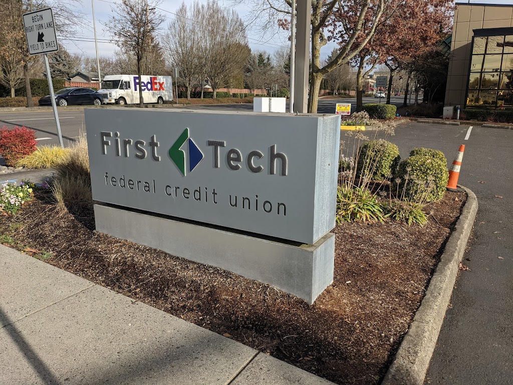 First Tech Federal Credit Union | 5860 NE Cornell Rd, Hillsboro, OR 97124, USA | Phone: (855) 855-8805