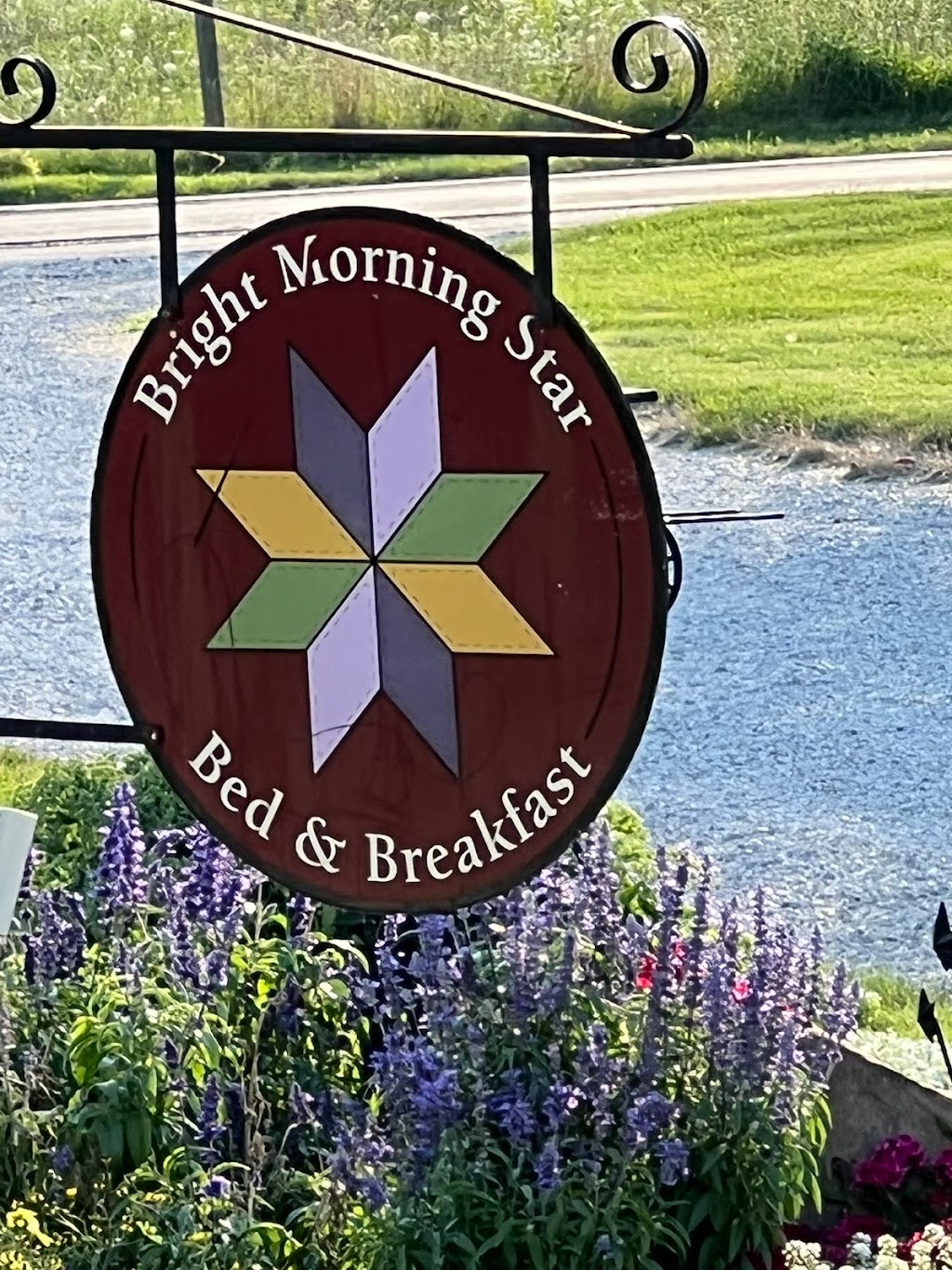 Bright Morning Star Bed & Breakfast | 0255 S 1000 W, Middlebury, IN 46540, USA | Phone: (574) 358-1260