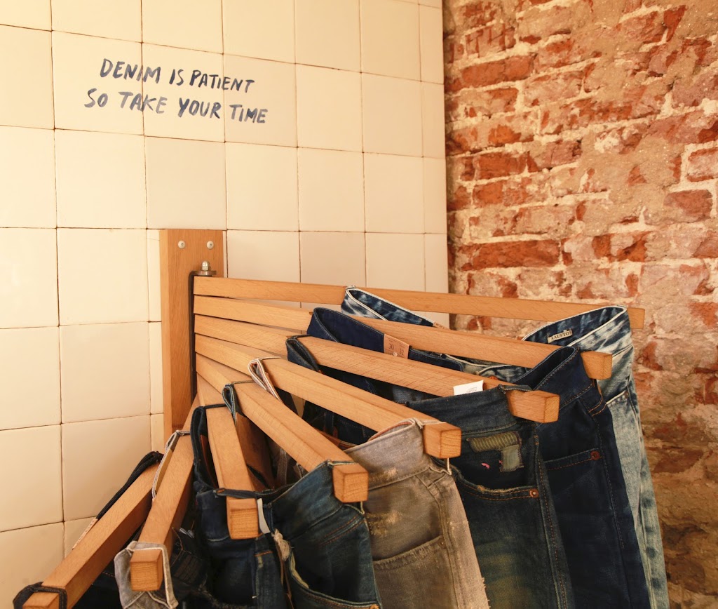 Scotch & Soda | Berenstraat 15, 1016 GG Amsterdam, Netherlands | Phone: 020 788 2635