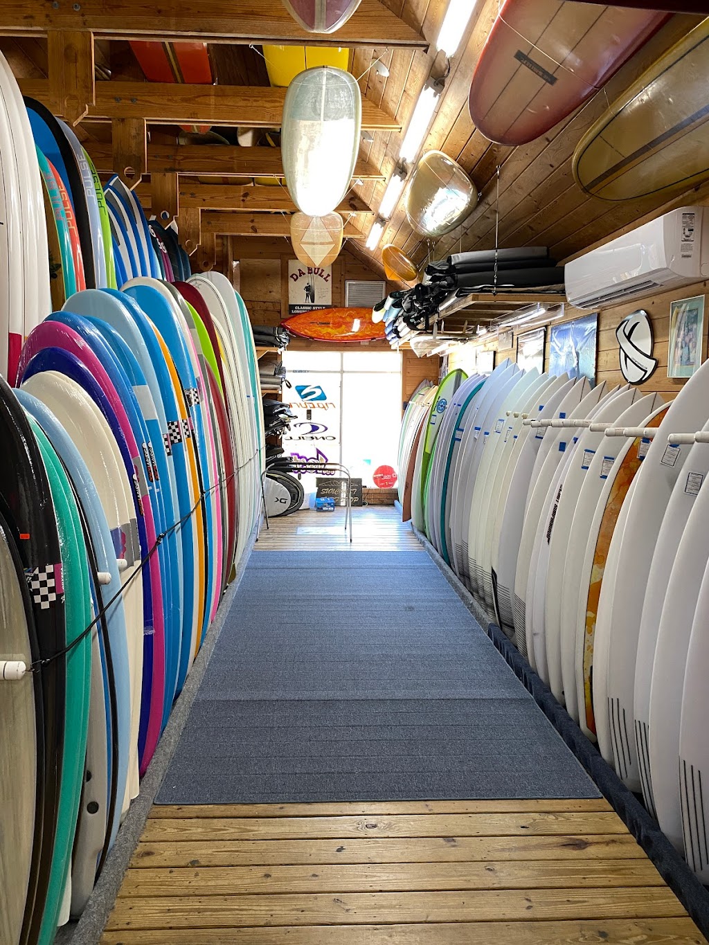 Suncoast Surf Shop | 9841 W Gulf Blvd, Treasure Island, FL 33706, USA | Phone: (727) 367-2483