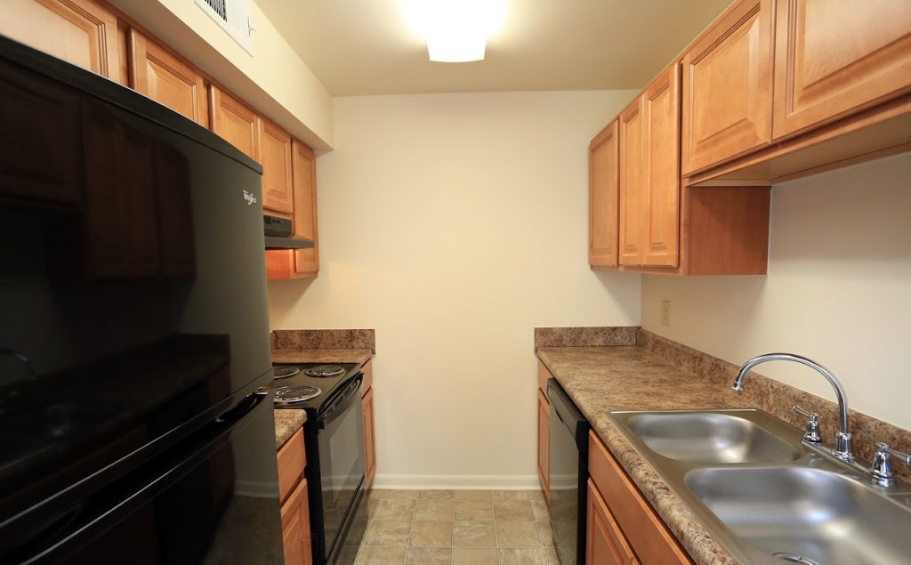 Tidemill Farms Apartments | 2636 N Armistead Ave, Hampton, VA 23666, USA | Phone: (757) 766-1097