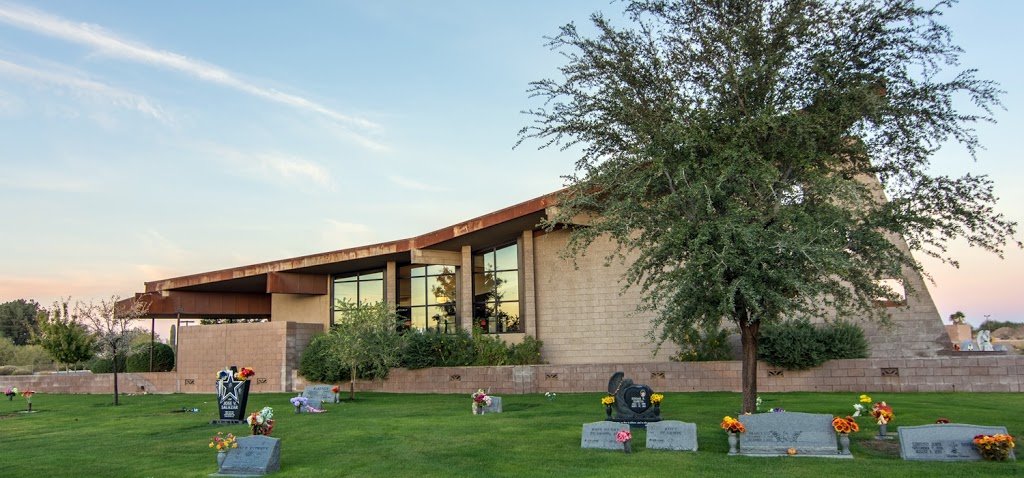 Marana Mortuary Cemetery | 12146 W Barnett Rd, Marana, AZ 85653, USA | Phone: (520) 682-9900