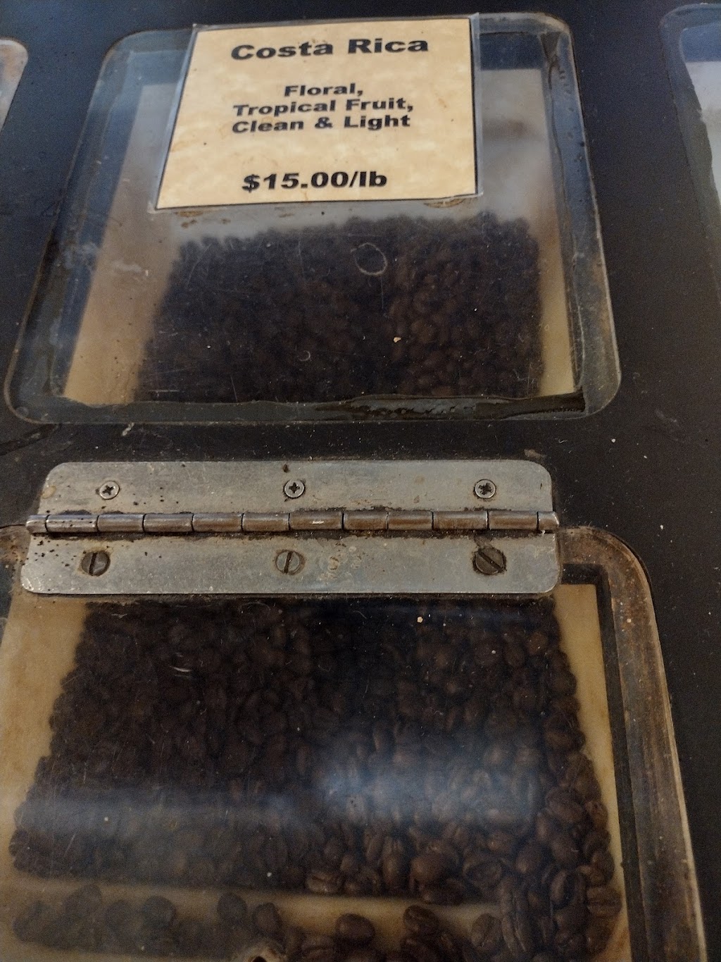 Dunn Brothers Coffee Company | 1569 Grand Ave, St Paul, MN 55105, USA | Phone: (651) 698-0618