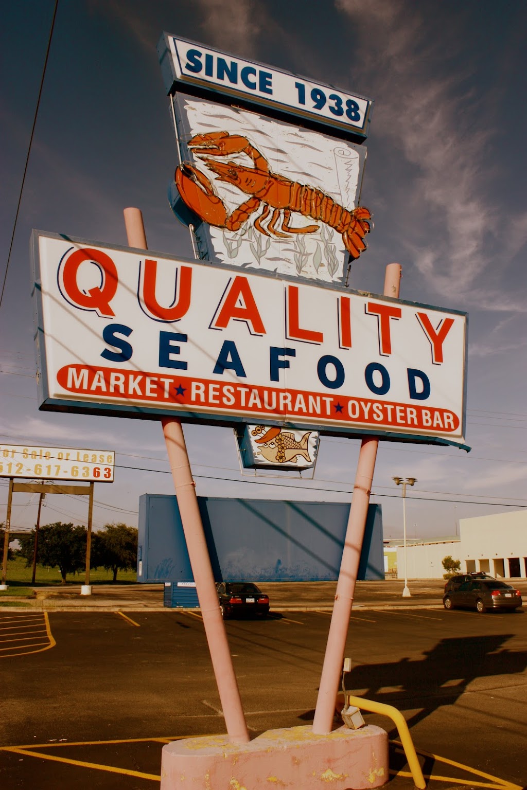 Quality Seafood Market | 5621 Airport Blvd, Austin, TX 78751, USA | Phone: (512) 452-3820