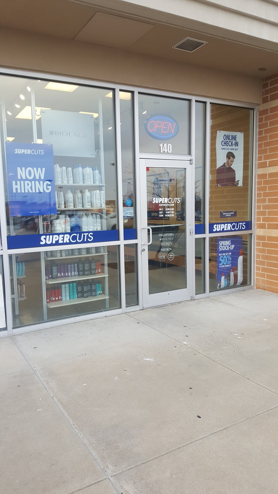 Supercuts | 2525 Green Mt Commons Dr #140, Belleville, IL 62221 | Phone: (618) 355-0731