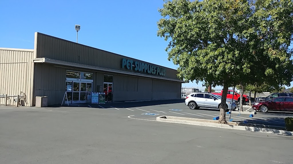 Pet Supplies Plus Lodi | 1411 S Stockton St, Lodi, CA 95240, USA | Phone: (209) 333-7330