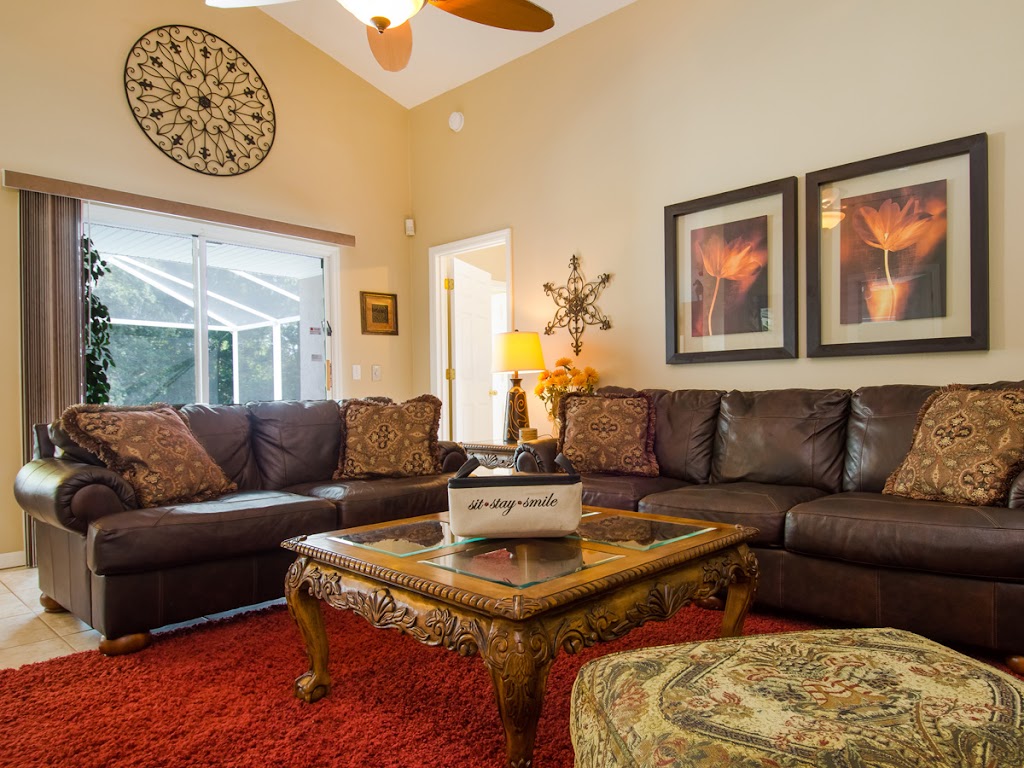 Breezy Oak Villas | 1050 Thousand Oaks Blvd, Davenport, FL 33896, USA | Phone: (407) 809-5077