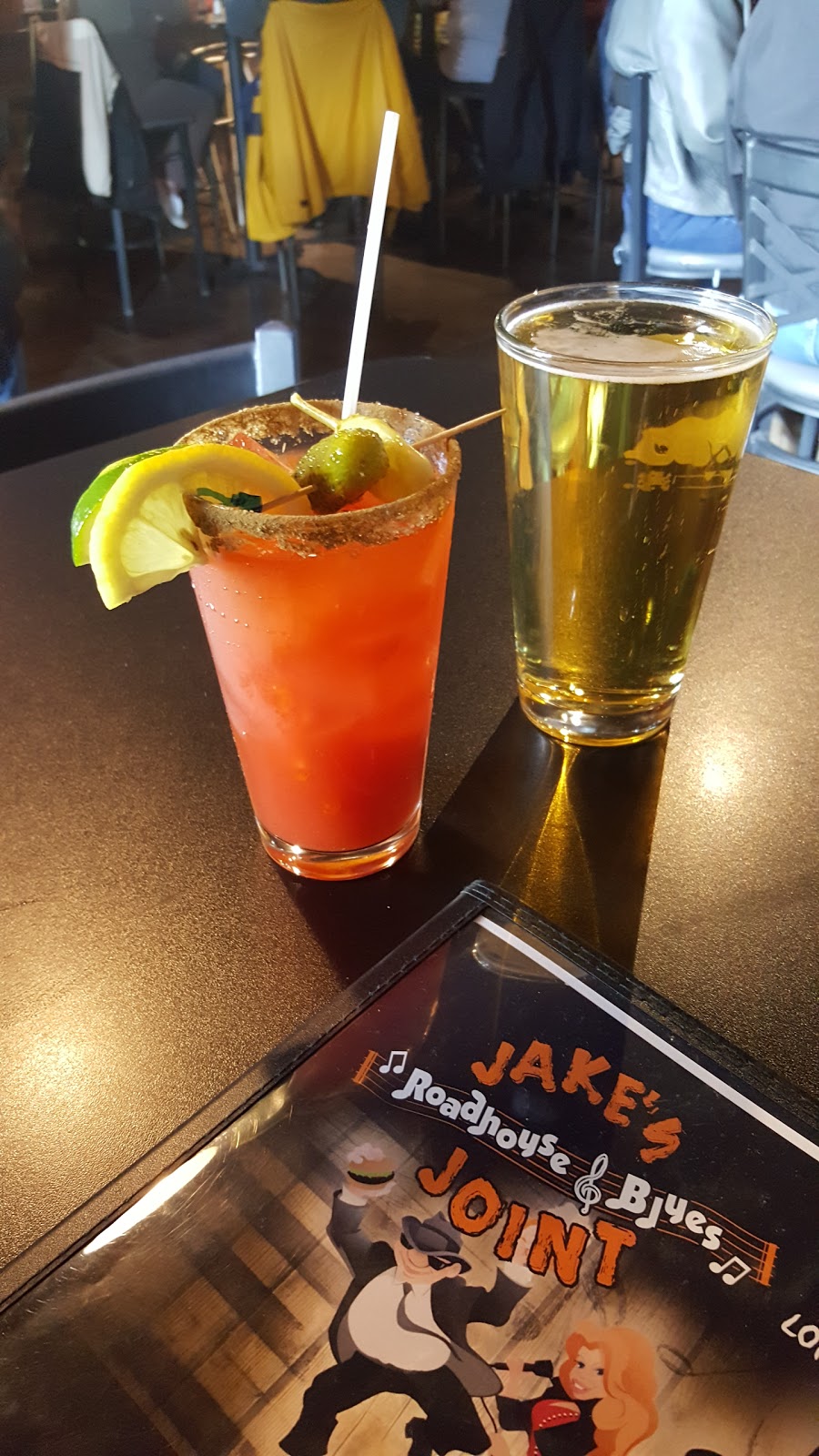 Jakes Roadhouse & Blues Joint | 2300 Huron Church Rd, Windsor, ON N9E 3S6, Canada | Phone: (519) 969-1415