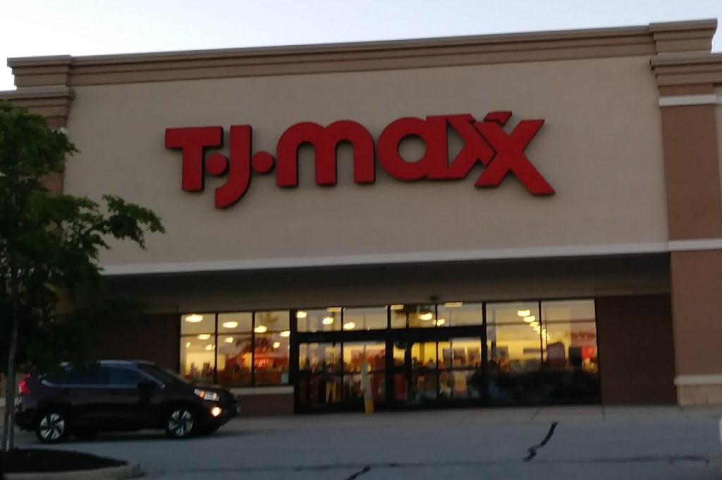 T.J. Maxx | 1160 W Sunset Dr, Waukesha, WI 53189, USA | Phone: (262) 513-9098