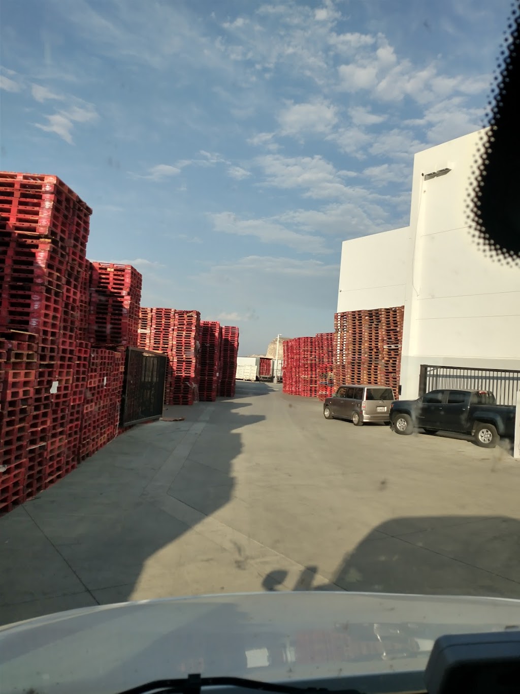 Western Pallet Supply & Logistics | 1894 Caterpillar Ct, Riverside, CA 92509, USA | Phone: (951) 228-9730