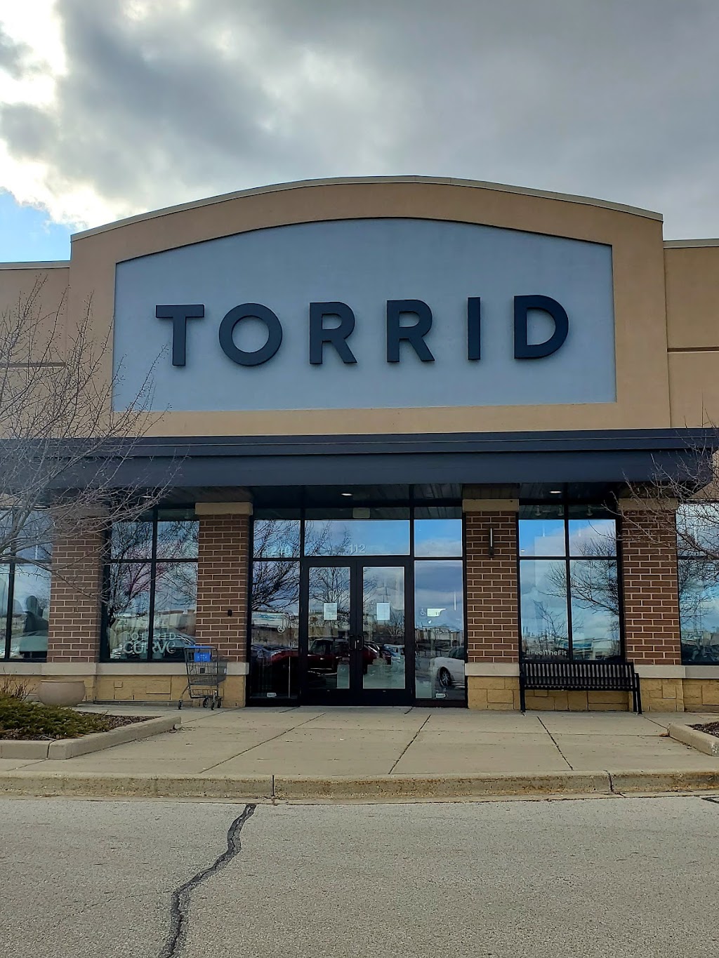 Torrid | 1240 W Sunset Dr Suite 112, Waukesha, WI 53189, USA | Phone: (262) 232-7158