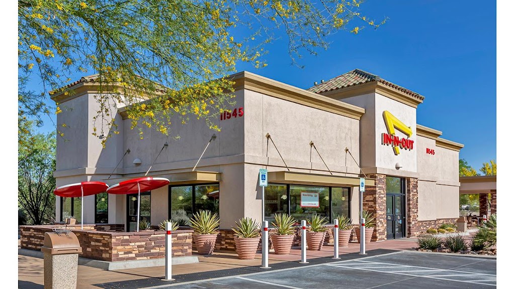 In-N-Out Burger | 11545 N Oracle Rd, Oro Valley, AZ 85755, USA | Phone: (800) 786-1000