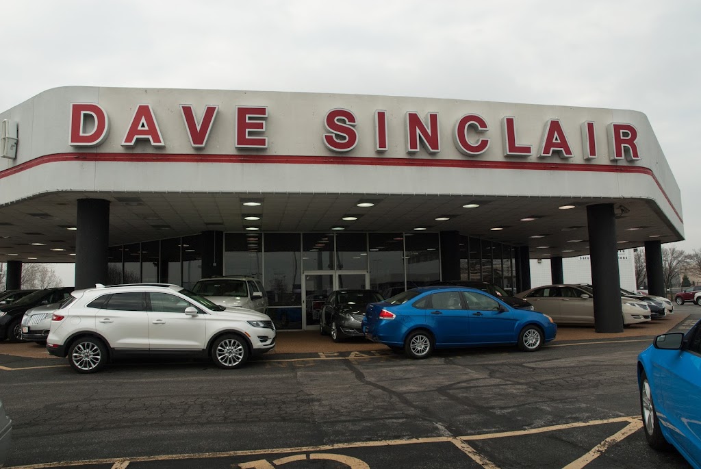 Dave Sinclair Lincoln St. Peters | 4760 N Service Rd, St Peters, MO 63376, USA | Phone: (636) 441-4400