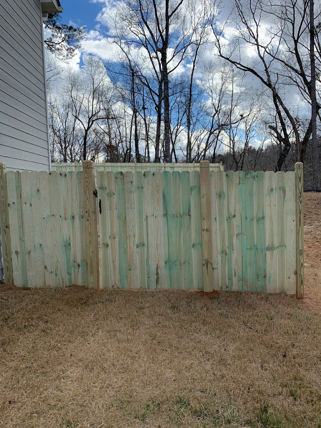 Atlanta Omega Fence | 209 Pine Lake Dr, Cumming, GA 30040, USA | Phone: (770) 891-8230