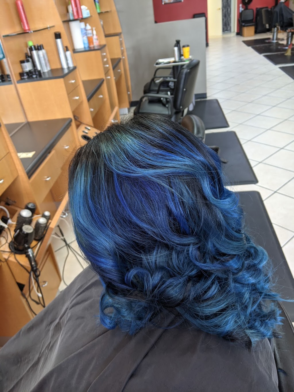 Fantastic Sams Cut & Color | 7000 Independence Pkwy #152, Plano, TX 75025 | Phone: (972) 491-0614