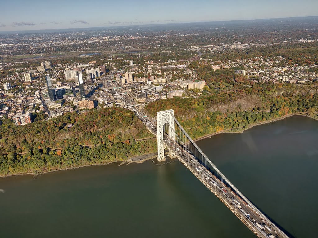 Manhattan Helicopters | 6 East River Greenway, Bikeway, NY 10004, USA | Phone: (212) 845-9822