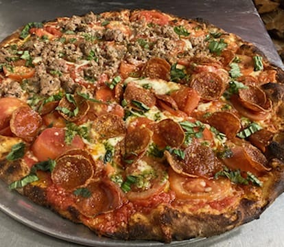 The pizza spot | 601 SW 12th Ave, Fort Lauderdale, FL 33312, USA | Phone: (754) 779-7788