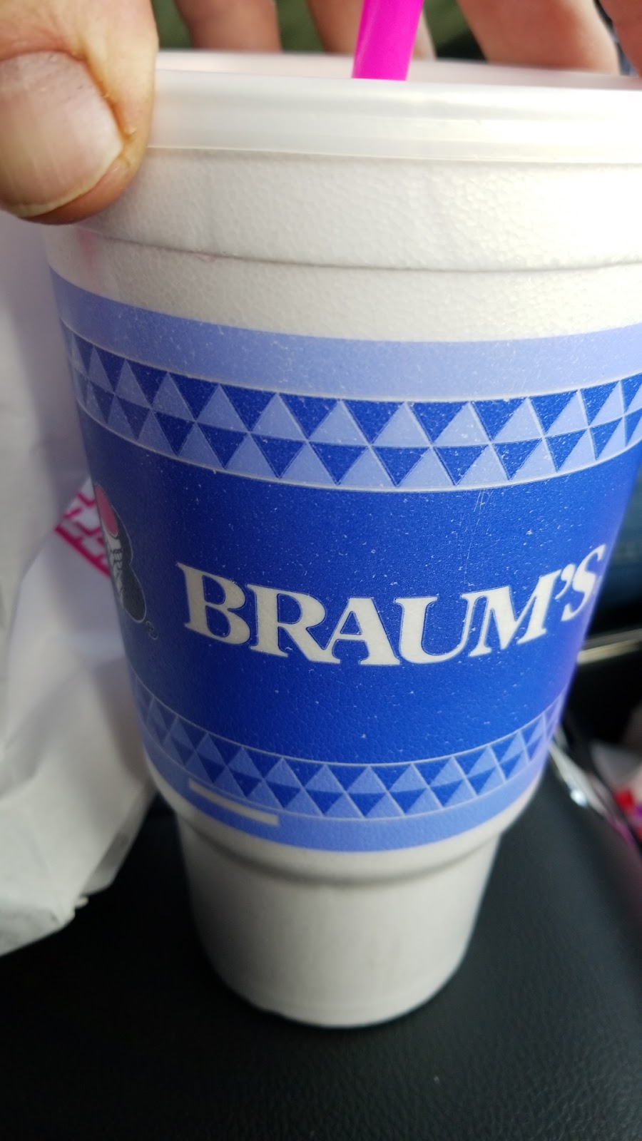 Braums Ice Cream & Dairy Store | 1100 W Moore Ave, Terrell, TX 75160, USA | Phone: (972) 551-2855