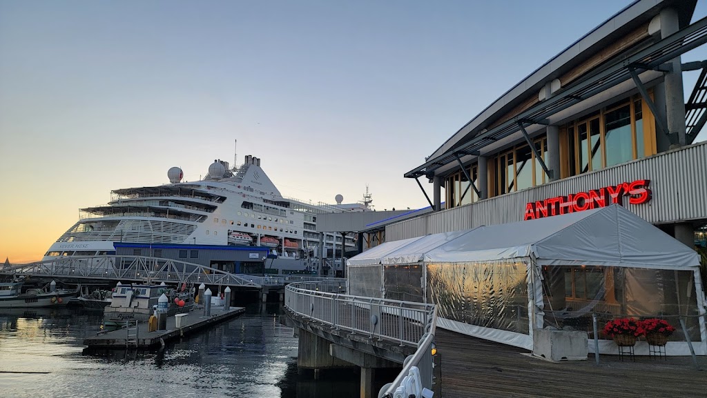 Anthonys Pier 66 & Bell Street Diner | 2201 Alaskan Way, Seattle, WA 98121, USA | Phone: (206) 448-6688