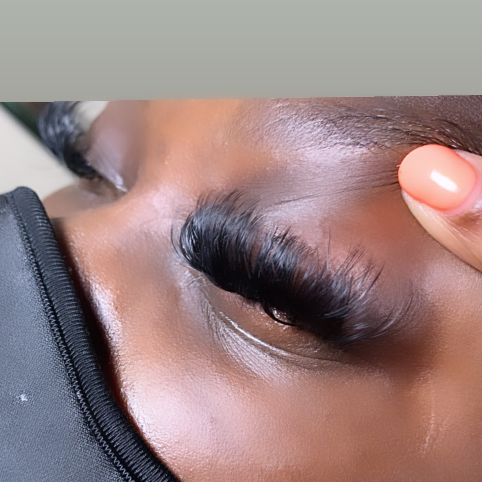 KK&Z Collections Boutique / Eyelash Extensions | 5370 Hwy 92, Fairburn, GA 30213, USA | Phone: (770) 990-9581