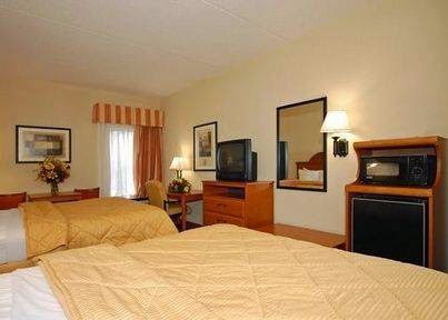 CREEDMOOR INN & SUITE | 1585 NC-56, Creedmoor, NC 27522, USA | Phone: (919) 529-2034