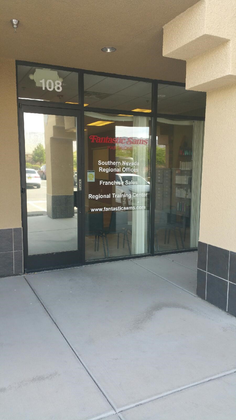 Fantastic Sams Regional Office | 20350 Ventura Blvd #135, Woodland Hills, CA 91365, USA | Phone: (714) 466-9800