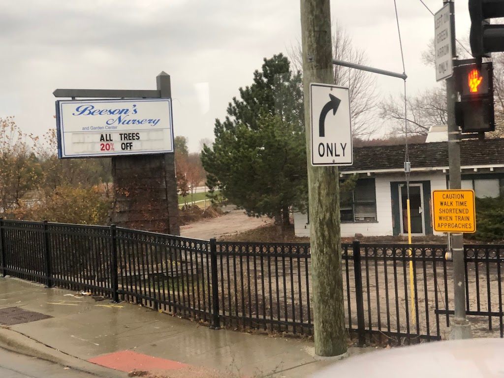 Beesons Nursery | 1300 Half Day Rd, Deerfield, IL 60015, USA | Phone: (847) 945-0520