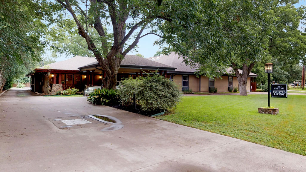 Assisted Living Lockhart 1017 Bois DArc | 1017 Bois DArc St, Lockhart, TX 78644, USA | Phone: (512) 620-0900