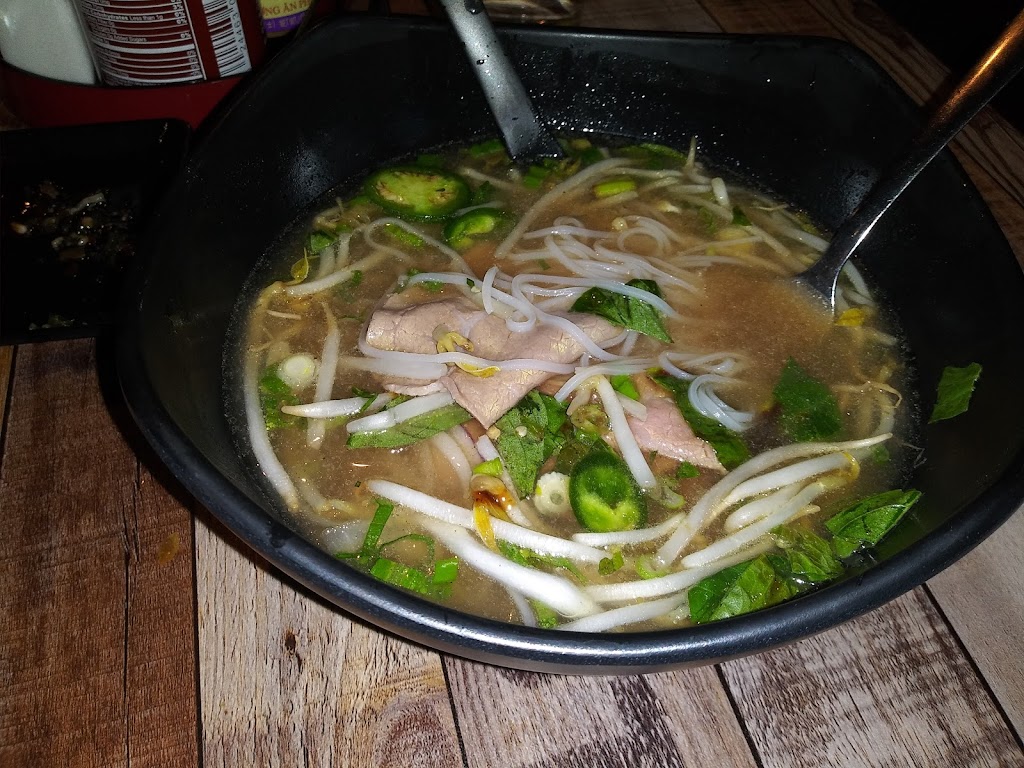 Mr. Pho | 6205 Montgomery Blvd NE, Albuquerque, NM 87109, USA | Phone: (505) 872-2311