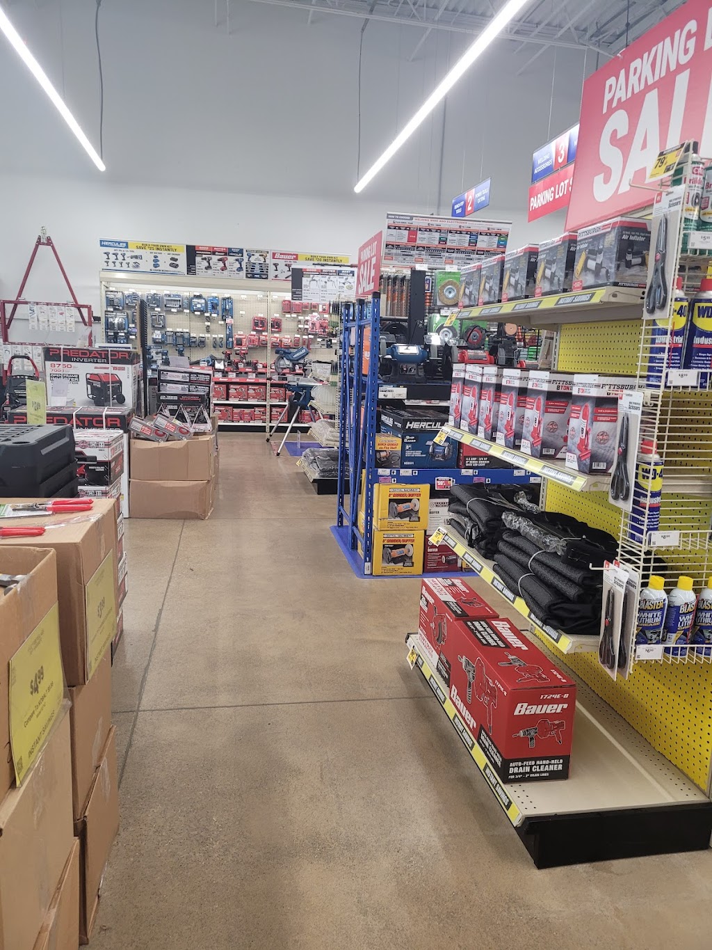 Harbor Freight Tools | 2136 Enterprise Dr, Fremont, OH 43420, USA | Phone: (419) 463-9091