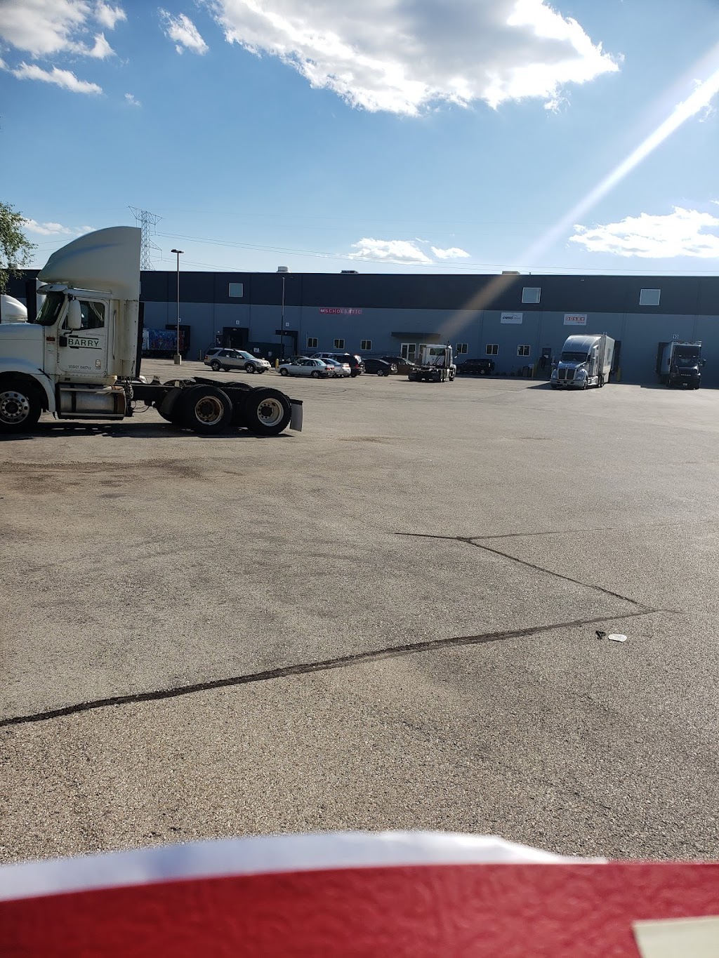 Buske Logistics | 7501 N 81st St, Milwaukee, WI 53223, USA | Phone: (414) 815-6031