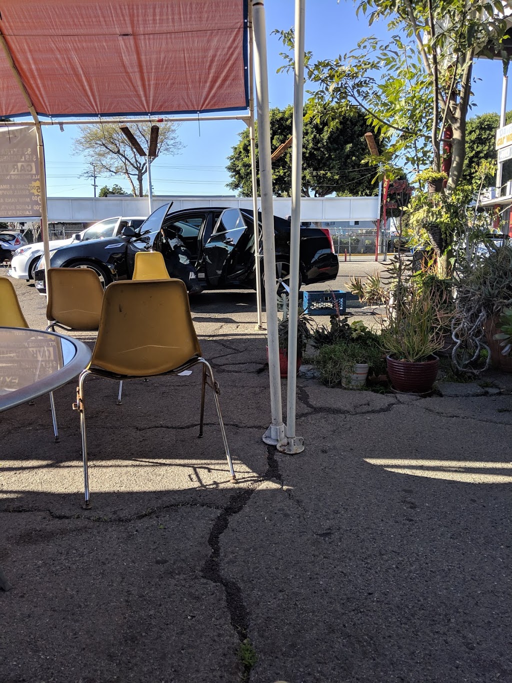 Daveys Car Wash & Detailing | 410 N Long Beach Blvd, Compton, CA 90221, USA | Phone: (310) 898-1469