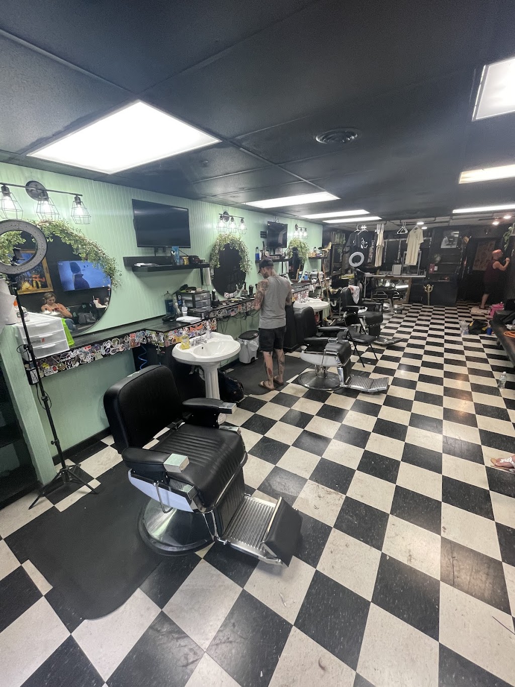 Lakeland Barber Company south | 5006 Yates Rd, Lakeland, FL 33811, USA | Phone: (863) 608-7629