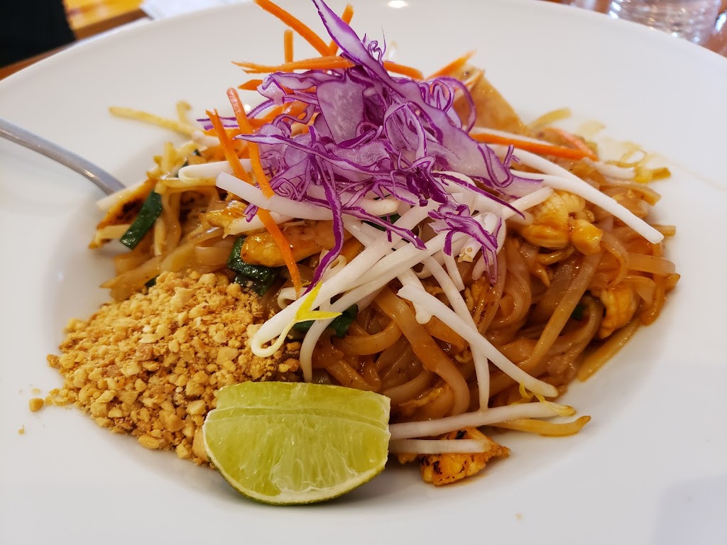 I am Thai Eatery | 14300 NE 20th Ave #202A, Vancouver, WA 98686, USA | Phone: (360) 433-9398