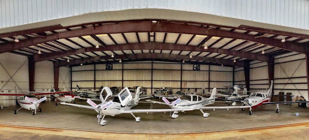 AircraftMerchants LLC | 460 Airport Rd, Hangar E, Louisburg, NC 27549 | Phone: (919) 553-5235