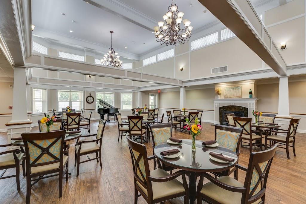 Chatham Ridge Assisted Living | 114 Polks Village Ln, Chapel Hill, NC 27516, USA | Phone: (919) 883-9767