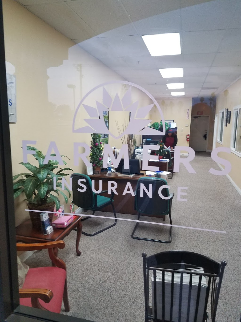 Esteban Carbajal Insurance Agency | 3381 W Florida Ave #1014, Hemet, CA 92545, USA | Phone: (951) 223-9191