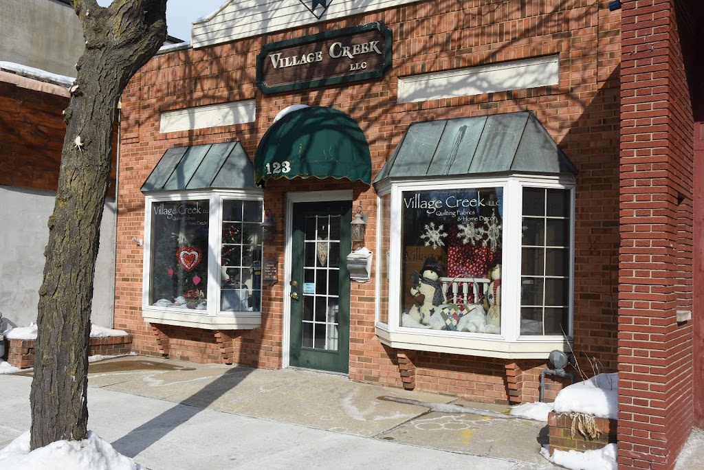 Village Creek Quilts | 123 S Main St, Lodi, WI 53555, USA | Phone: (608) 592-5793