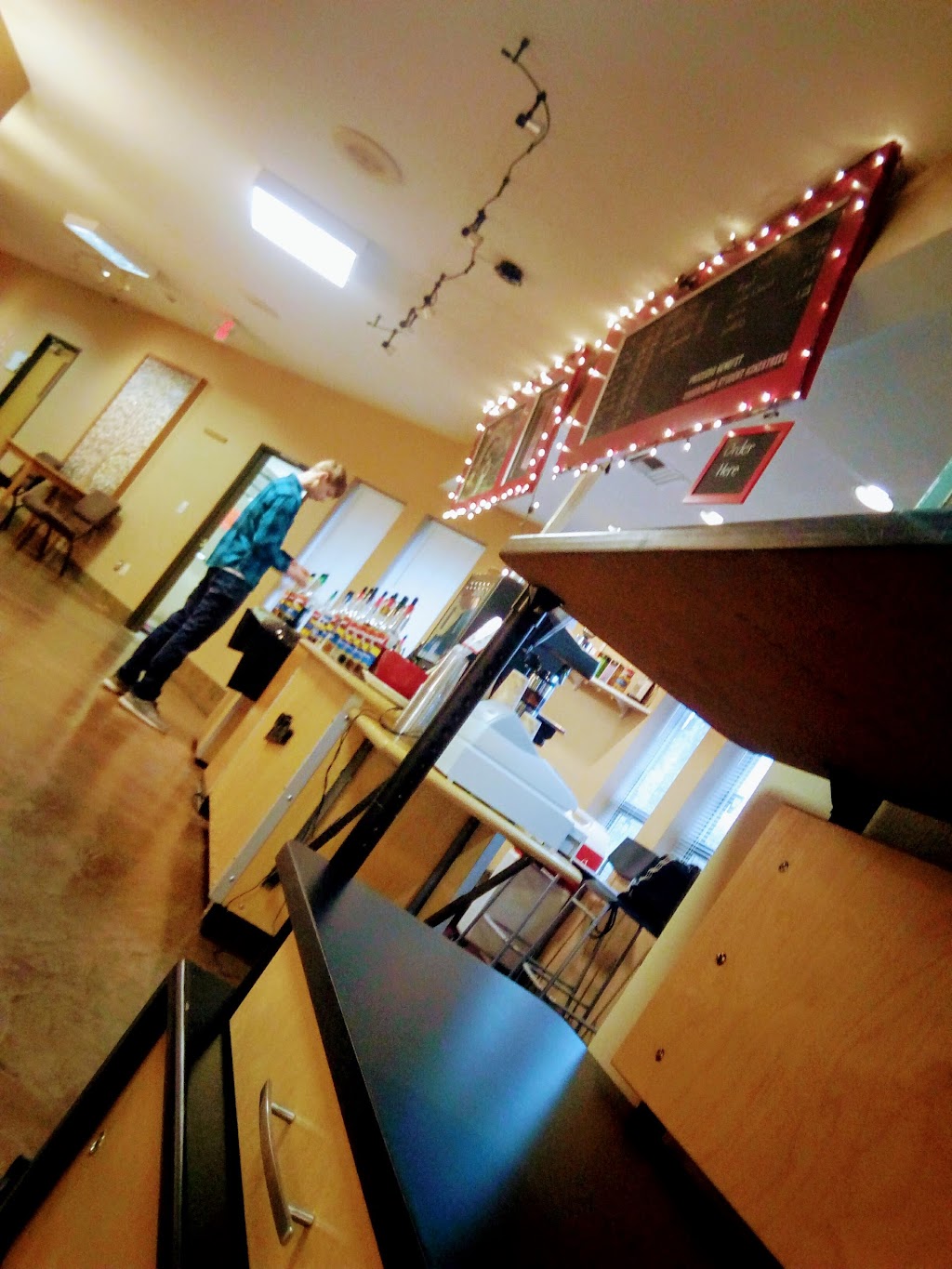 Crossroads Church | 2505 NE 102nd Ave, Portland, OR 97220, USA | Phone: (503) 257-9193