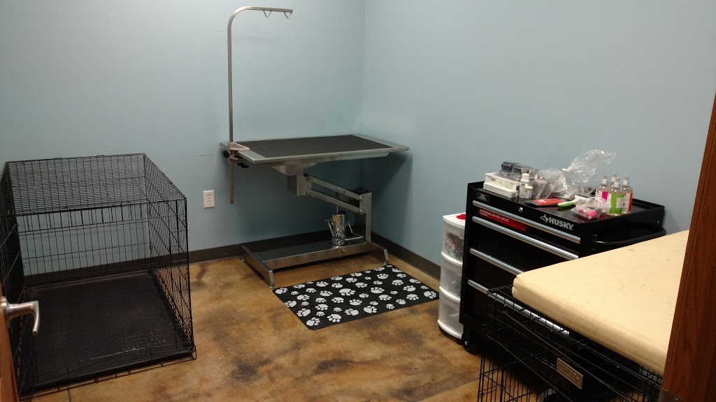 Woodland Animal Hospital | 6740 Woodland Blvd, Hickman, NE 68372, USA | Phone: (402) 858-1858