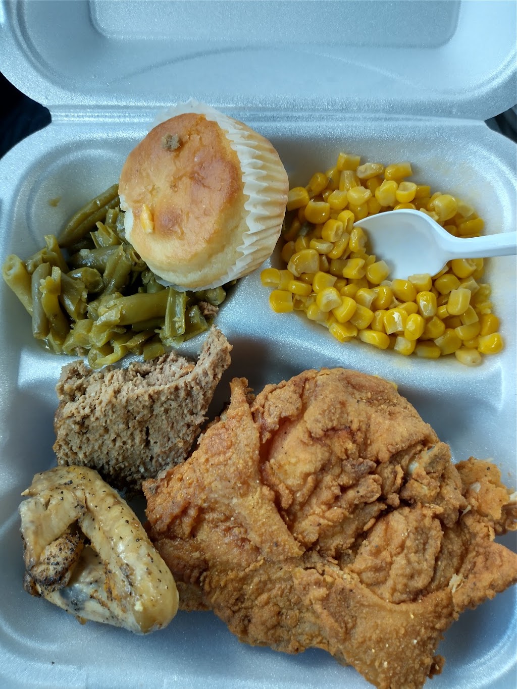 Stephs Southern Soul Restaurant | 14519 5th St, Dade City, FL 33523, USA | Phone: (352) 437-5907