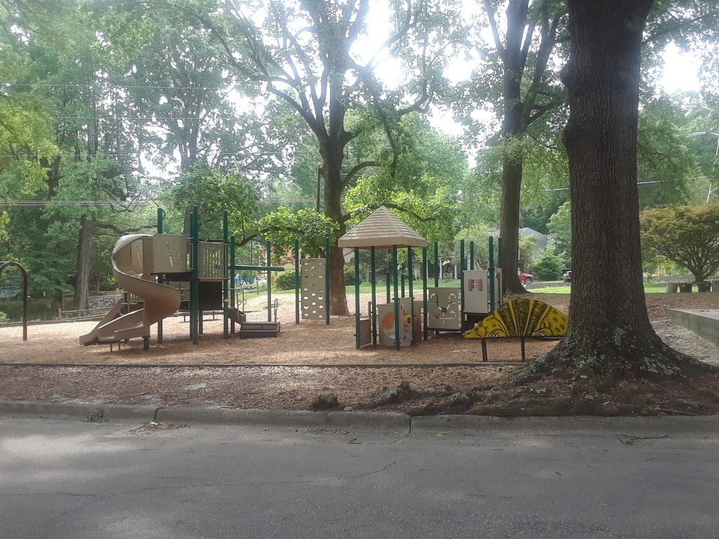 Pollock Place Park | 3226 Merriman Ave, Raleigh, NC 27607, USA | Phone: (919) 996-3285