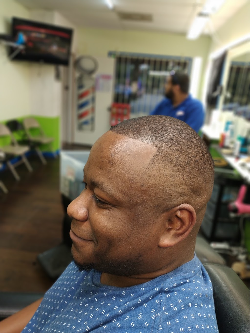 Misfit Barbershop | 5023 W Commerce St, San Antonio, TX 78237, USA | Phone: (210) 665-2795