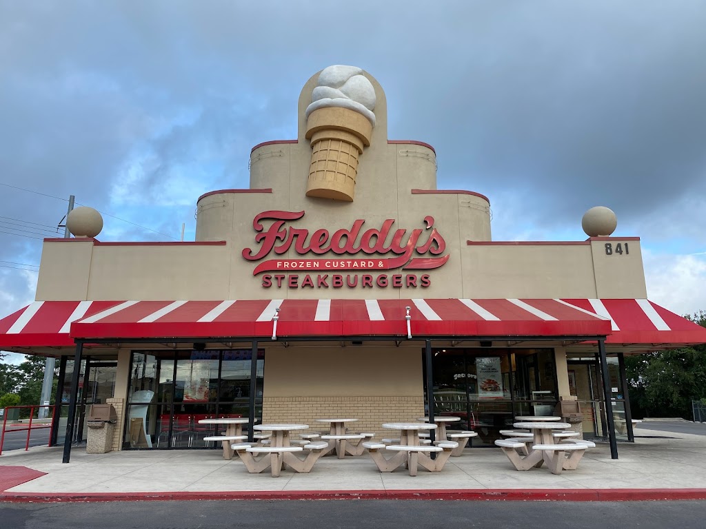 Freddys Frozen Custard & Steakburgers | 841 TX-337 Loop, New Braunfels, TX 78130, USA | Phone: (830) 627-2626