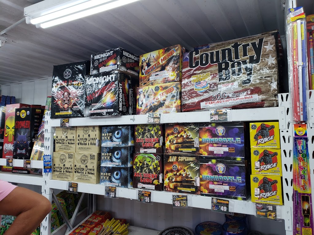 Fireworks Superstore USA Express | 24040 TX-494 Loop, Porter, TX 77365, USA | Phone: (281) 810-8505