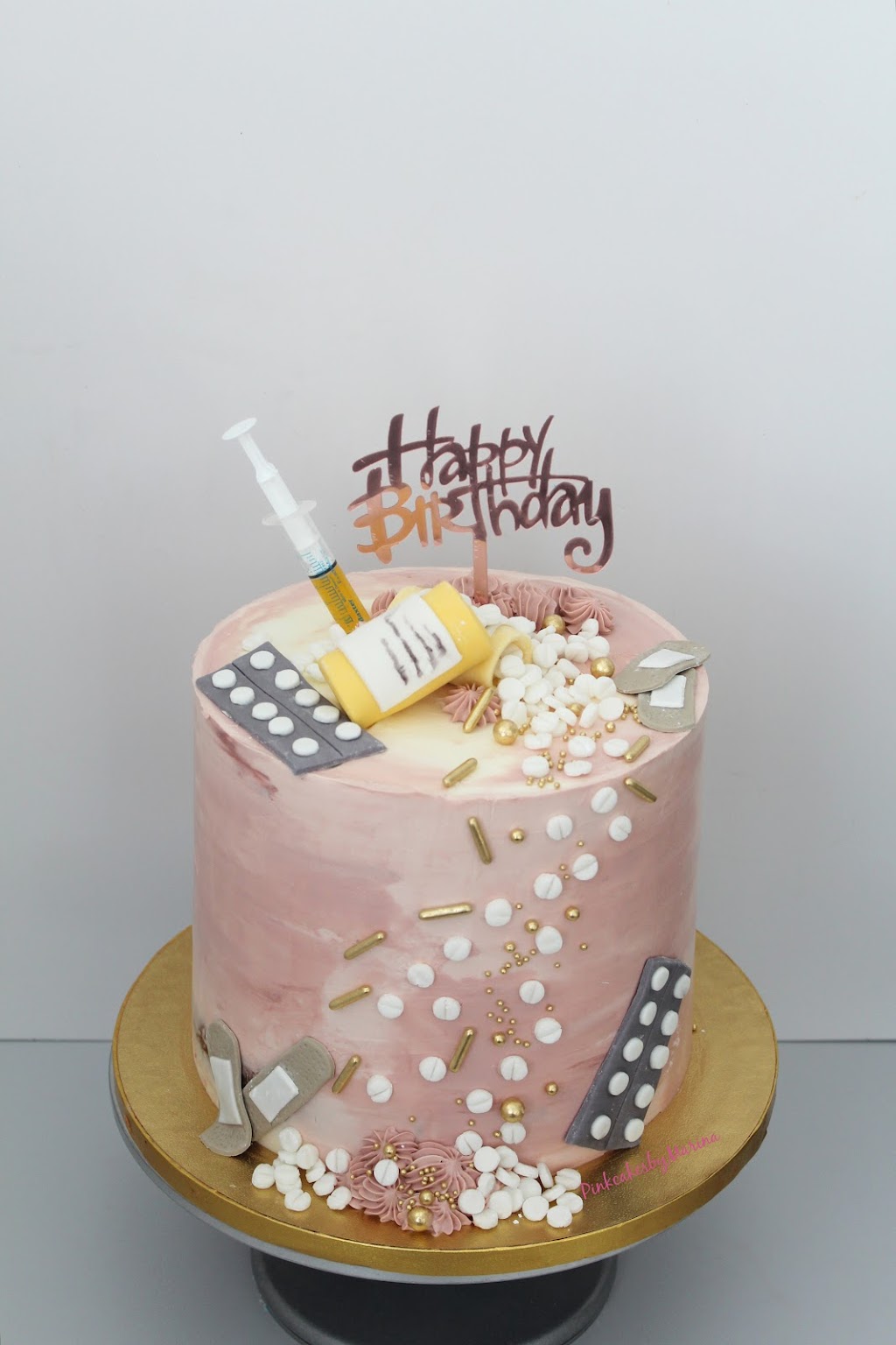 pink cakes by marina | 28269 Cedar Ln, Santa Clarita, CA 91350, USA | Phone: (818) 914-9615