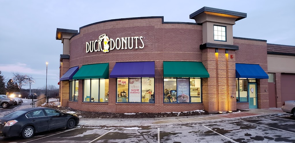 Duck Donuts | 7455 Currell Blvd Suite 107, Woodbury, MN 55125, USA | Phone: (651) 846-9956